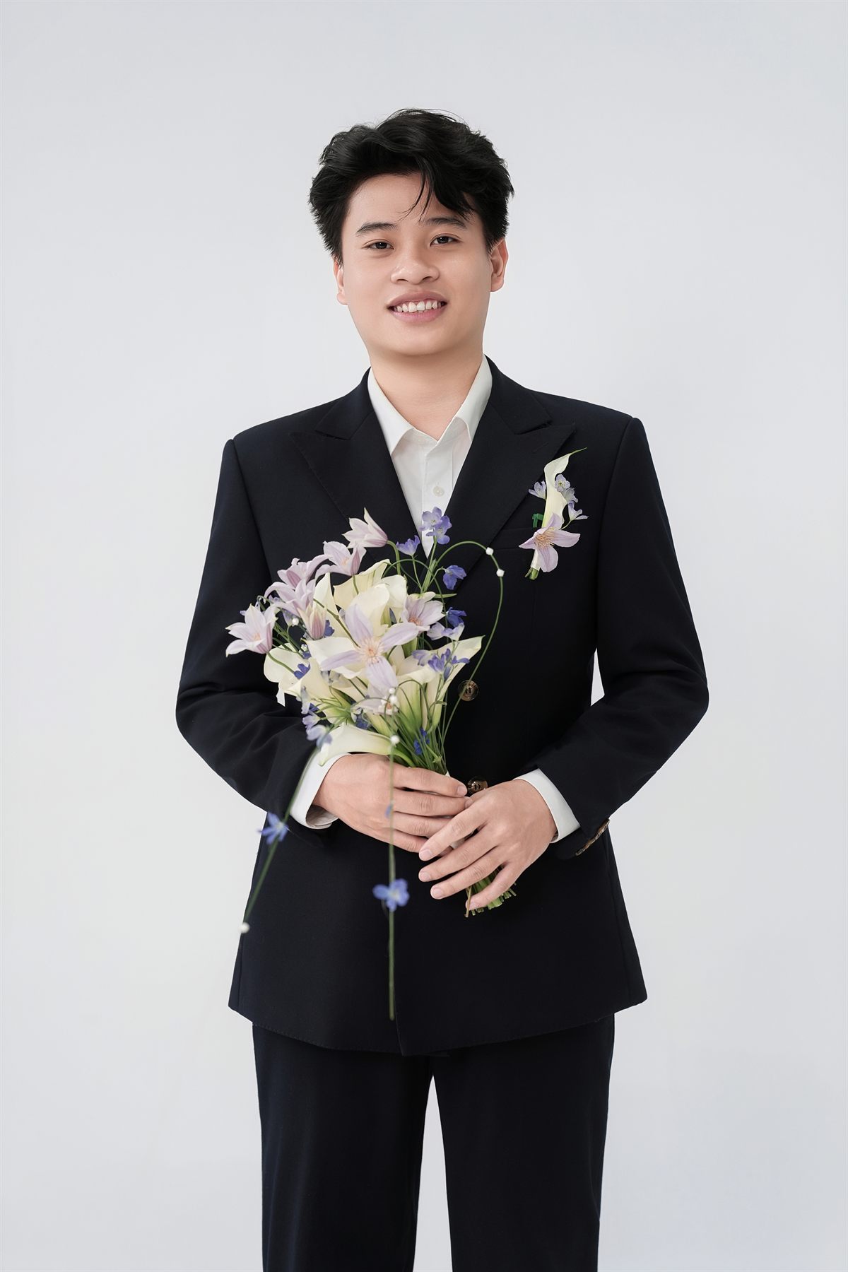 Chú rể Dương Tuấn